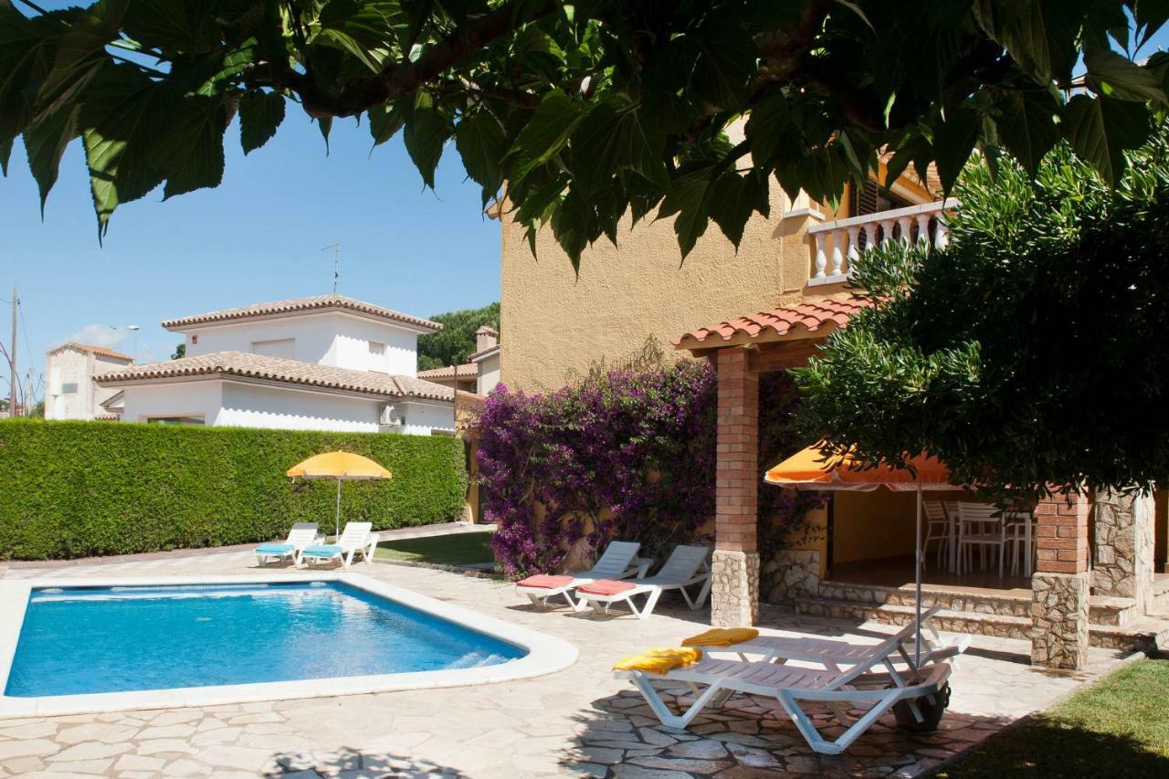 La Marinada Villa L'Escala Exterior photo